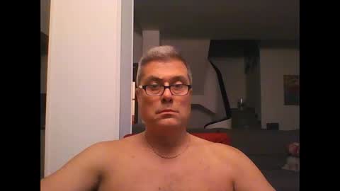 prendimisubito online show from October 26, 2025, 9:53 pm