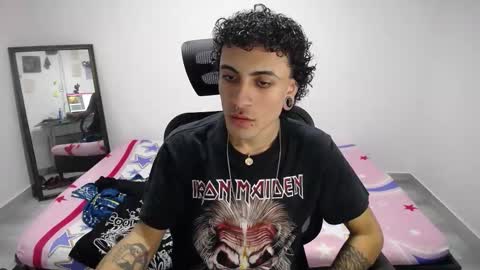 Plux online show from October 31, 2025, 9:10 am