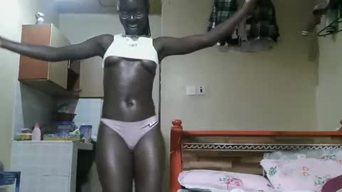 Snapshot of preshty chatting on January 14, 2026, 6:35 pm preshty online show from January 14, 2026, 6:35 pm