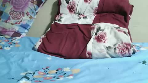 Snapshot of preshty chatting on February 3, 2026, 6:46 pm preshty online show from February 3, 2026, 6:46 pm