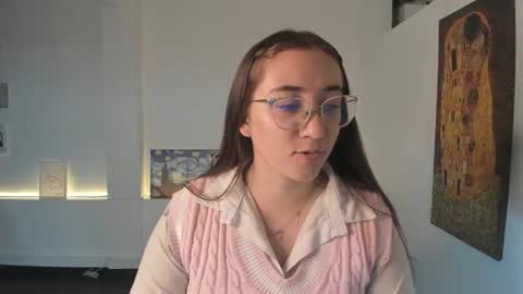 Camila  online show from December 17, 2025, 12:11 pm