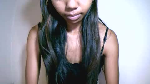 prettiethalia online show from February 25, 2026, 12:04 pm