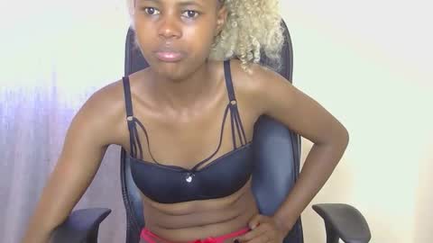 pretty_africanah online show from February 22, 2026, 10:47 am