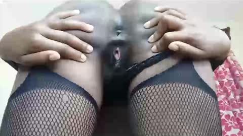 Snapshot of pretty_freaky chatting on January 14, 2025, 8:20 am Maya online show from January 14, 2025, 8:20 am