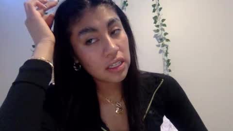 Snapshot of pretty_girl828687 chatting on January 13, 2026, 5:40 pm pretty_girl828687 online show from January 13, 2026, 5:40 pm