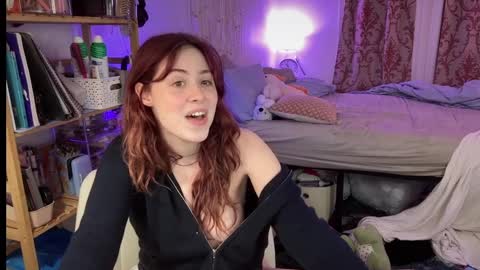 Sophie  online show from March 4, 2025, 2:38 am