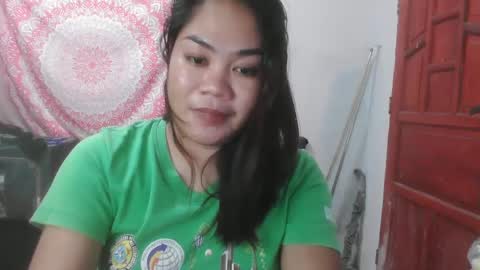 pretty_jewel05 online show from February 18, 2025, 4:37 pm