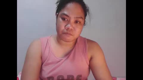 pretty_jewel05 online show from September 14, 2025, 1:32 pm