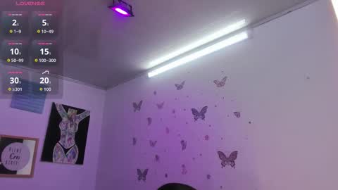 pretty online show from March 19, 2026, 11:36 am