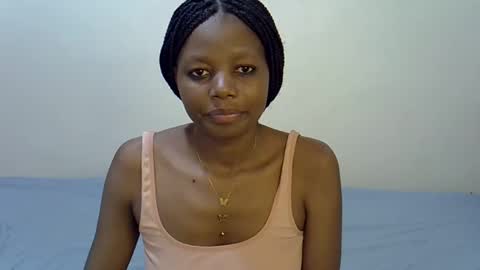 Snapshot of pretty_kelen chatting on December 4, 2024, 12:30 am Kelen online show from December 4, 2024, 12:30 am