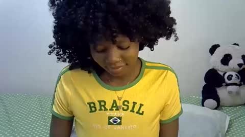 Snapshot of pretty_kelen chatting on December 20, 2024, 11:16 pm Kelen online show from December 20, 2024, 11:16 pm