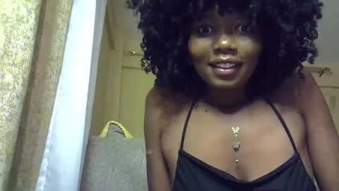 Snapshot of pretty_kelen chatting on March 6, 2025, 10:58 pm Kelen online show from March 6, 2025, 10:58 pm