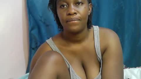 pretty_kylah online show from October 23, 2025, 12:32 am
