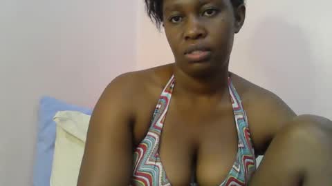 pretty_kylah online show from November 24, 2025, 6:02 am
