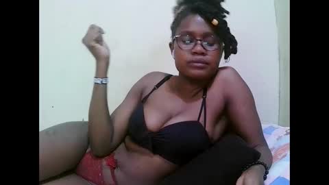 Snapshot of pretty_mellan chatting on January 31, 2025, 10:31 am pretty_mellan online show from January 31, 2025, 10:31 am
