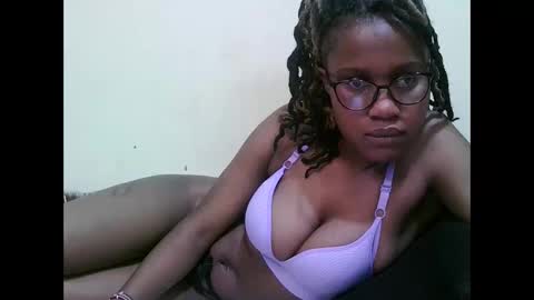 Snapshot of pretty_mellan chatting on February 11, 2025, 8:58 am pretty_mellan online show from February 11, 2025, 8:58 am
