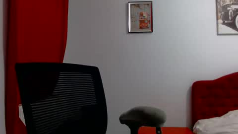 Snapshot of pretty_natalie chatting on June 1, 2026, 10:00 pm PrettyNatalie online show from June 1, 2026, 10:00 pm