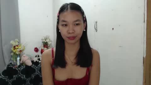 Snapshot of pretty_princes19 chatting on June 4, 2026, 8:37 pm Princess online show from June 4, 2026, 8:37 pm