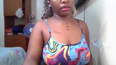 pretty_shila online show from May 19, 2026, 1:56 am