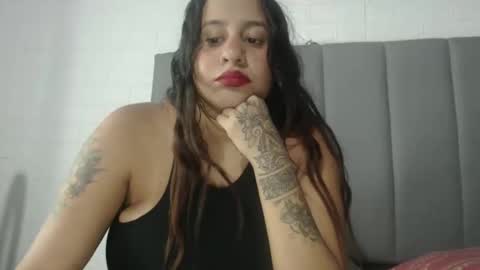 Snapshot of pretty_sophia1 chatting on May 19, 2026, 12:05 am sophia online show from May 19, 2026, 12:05 am
