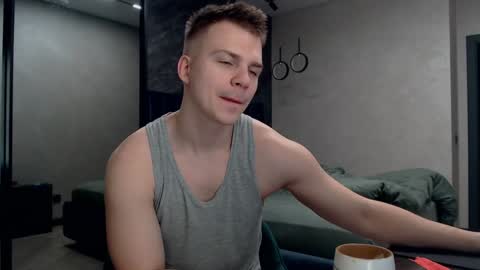 Snapshot of pretty_sweety chatting on December 6, 2024, 7:10 am Justin online show from December 6, 2024, 7:10 am