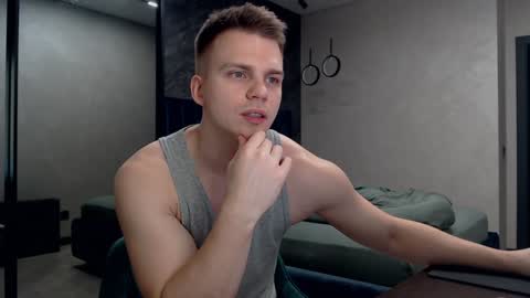 Snapshot of pretty_sweety chatting on December 10, 2024, 6:17 pm Justin online show from December 10, 2024, 6:17 pm