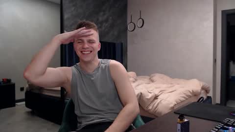 Snapshot of pretty_sweety chatting on November 9, 2025, 9:29 am Justin online show from November 9, 2025, 9:29 am