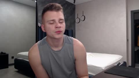 Snapshot of pretty_sweety chatting on November 15, 2025, 4:25 pm Justin online show from November 15, 2025, 4:25 pm