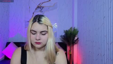 Snapshot of pretty_tay chatting on April 27, 2026, 11:52 am pretty_tay online show from April 27, 2026, 11:52 am