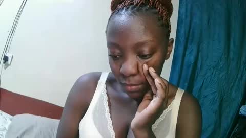 pretty_tiffany1 online show from April 3, 2026, 7:23 pm