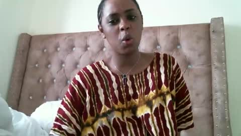 zii online show from October 25, 2025, 11:51 am