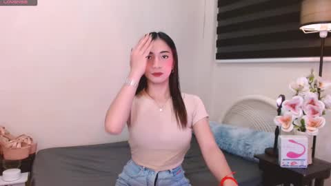 prettyakhira online show from January 10, 2026, 9:44 am