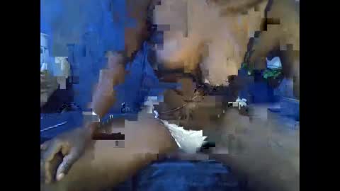 prettyalma online show from April 23, 2026, 12:34 am