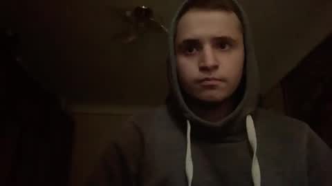 prettyboyhot01 online show from September 30, 2025, 12:21 pm