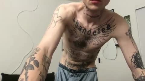 pretty boy online show from November 15, 2025, 5:16 am