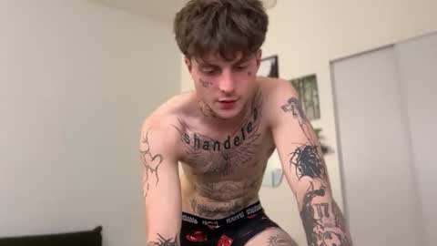 Snapshot of prettyboyszn chatting on May 16, 2026, 4:20 am pretty boy online show from May 16, 2026, 4:20 am