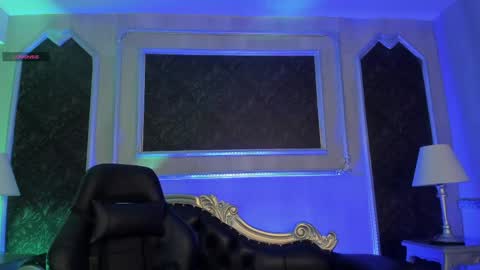 Snapshot of prettybullet chatting on May 4, 2026, 12:23 pm GTM-5 online show from May 4, 2026, 12:23 pm
