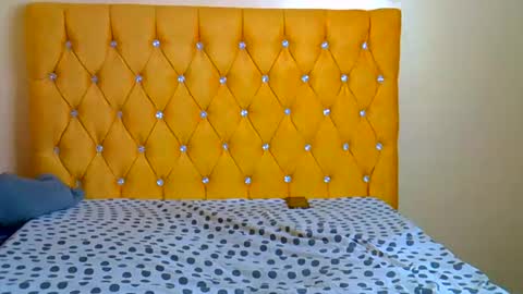 Snapshot of prettycandy0 chatting on September 22, 2025, 5:53 am prettycandy0 online show from September 22, 2025, 5:53 am