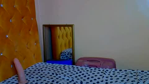 Snapshot of prettycandy0 chatting on March 8, 2026, 4:22 pm prettycandy0 online show from March 8, 2026, 4:22 pm