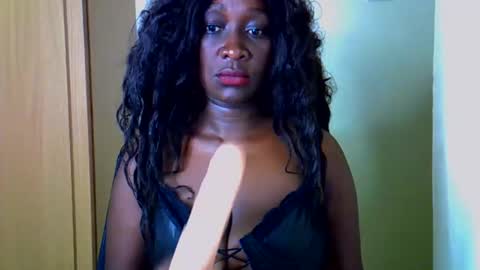 Snapshot of prettycandy0 chatting on April 18, 2026, 10:43 pm prettycandy0 online show from April 18, 2026, 10:43 pm