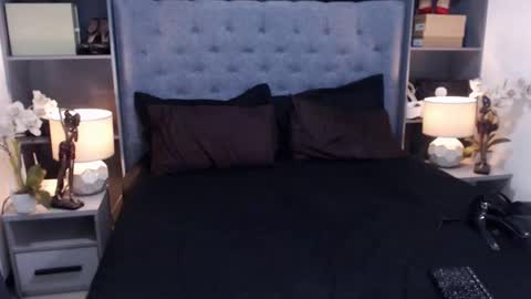 JANE online show from December 8, 2024, 2:30 pm