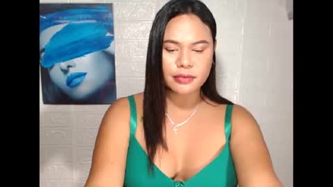 prettydiannara online show from January 21, 2025, 4:21 am