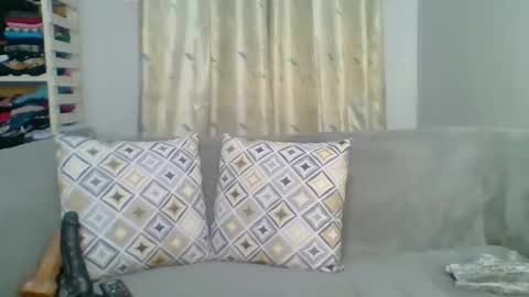 PrettyEla online show from April 25, 2026, 9:45 am