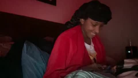 prettyfacefemale online show from April 11, 2026, 7:51 pm