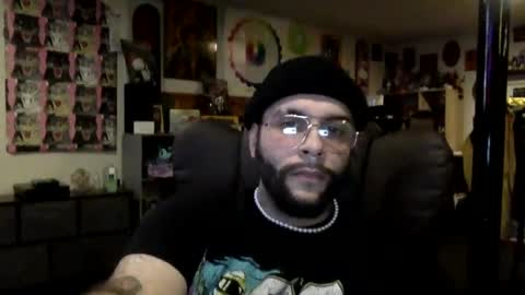 Snapshot of prettyglazed chatting on February 8, 2025, 9:25 pm prettyglazed online show from February 8, 2025, 9:25 pm