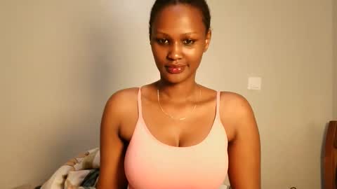 Snapshot of prettykeilaa chatting on March 23, 2026, 7:34 am prettykeilaa online show from March 23, 2026, 7:34 am