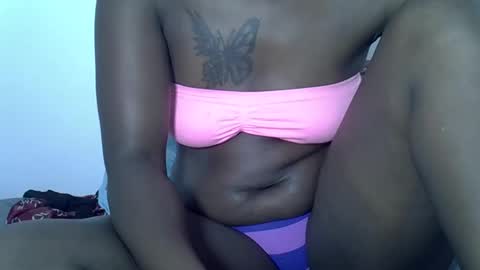 Snapshot of prettyliz30 chatting on January 10, 2026, 4:53 pm LILIAN online show from January 10, 2026, 4:53 pm