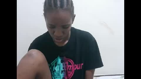 Snapshot of prettynana2 chatting on December 15, 2025, 10:58 pm nana online show from December 15, 2025, 10:58 pm