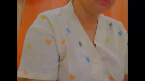 Snapshot of prettynhing chatting on December 20, 2025, 10:39 pm Nhing online show from December 20, 2025, 10:39 pm