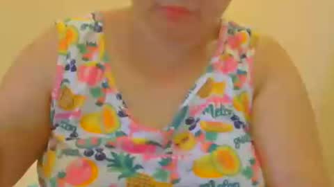 Snapshot of prettynhing chatting on January 11, 2026, 12:26 am Nhing online show from January 11, 2026, 12:26 am